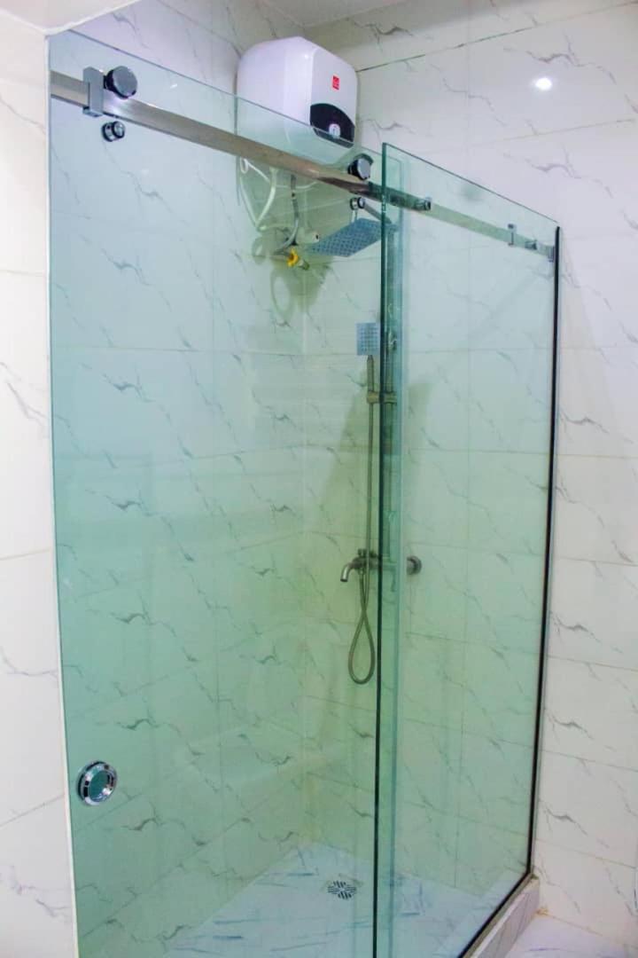 A And T Apartment Ikorodu Εξωτερικό φωτογραφία